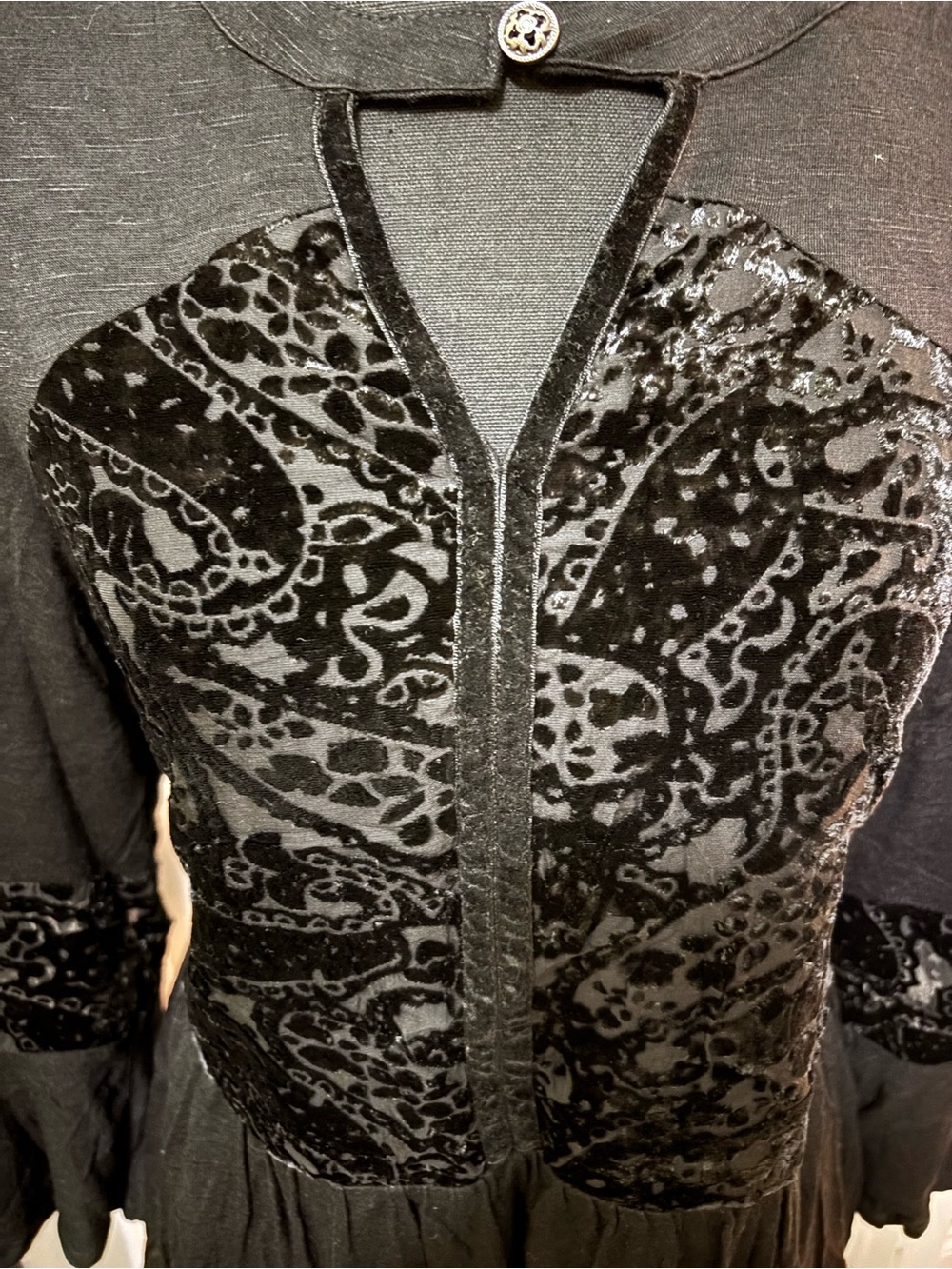 Hannah Womens Romantic Whimsigoth Black Top with Velvet Burnout Detail - Picture 5 of 9